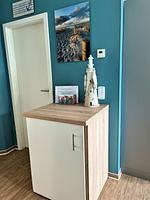 Wohnzimmer - Ferienwohnung KWi 79 EG "Seeschwalbe im Küstenwald" - Top-Hundeurlaub
