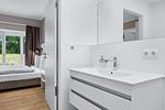 Badezimmer mit Dusche - Strandresidenzen Binz-Prora D0.5 - Top-Hundeurlaub