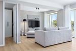 Wohn-Essbereich mit Couch - Strandresidenzen Binz-Prora D4.4 - Top-Hundeurlaub