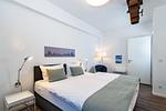 Schlafzimmer mit Doppelbett und Kleiderschrank - Ohlerich Speicher 2-09 - Top-Hundeurlaub