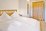 Schlafzimmer mit Kleiderschrank - Oberlin 15-1-2 - Top-Hundeurlaub