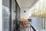 Balkon mit Sitzgelegenheiten - Deichhäuser Anna Küste 1-24 - Top-Hundeurlaub