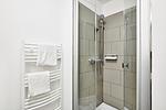 Badezimmer mit Dusche - Deichhäuser Anna Küste 2-22 - Top-Hundeurlaub