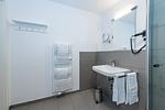 Badezimmer mit Dusche - Deichhäuser Anna Küste 8-14 - Top-Hundeurlaub