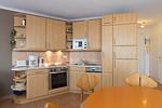 Küchenzeile mit Backofen - Apartmenthaus Atlantik 213 - Top-Hundeurlaub
