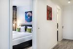 Flur mit Zugang zum Schlafzimmer - Apartmentanlage Meerblickvilla 2-22 - Top-Hundeurlaub