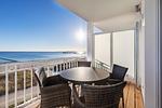 Balkon mit Gartenmöbeln - Apartmentanlage Meerblickvilla 2-23 - Top-Hundeurlaub