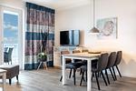Wohn-/Essbereich mit Sitzgelegenheit - Apartmentanlage Meerblickvilla 2-23 - Top-Hundeurlaub