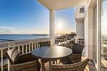 Balkon mit Gartenmöbeln - Apartmentanlage Meerblickvilla 2-26 - Top-Hundeurlaub