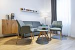 Wohn-/Essbereich mit Einzelschlafcouch - Ferienapartments am Krusespeicher 2-20 - Top-Hundeurlaub