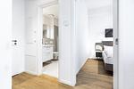 Flur mit Blick zum Bade- und Schlafzimmer - Ferienapartments am Krusespeicher 1-09 - Top-Hundeurlaub