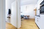 Wohn-/Essbereich mit Küchenzeile - Ferienapartments am Krusespeicher 2-15 - Top-Hundeurlaub