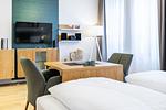 Wohn-/Schlafbereich mit Sitzgelegenheit - Ferienapartments am Krusespeicher 2-24 - Top-Hundeurlaub
