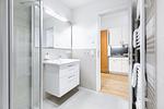 Badezimmer mit Waschtisch - Ferienapartments am Krusespeicher 2-24 - Top-Hundeurlaub