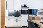 Küchenzeile mit Geschirrspüler - Ferienapartments am Krusespeicher 3-26 - Top-Hundeurlaub