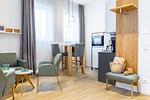 Wohn-/Essbereich mit Sitzgelegenheit - Ferienapartments am Krusespeicher 3-30 - Top-Hundeurlaub