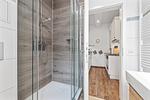 Badezimmer mit Dusche im kbds3-05, Dünenschloss in Kühlungsborn - Dünenschloss 3-05 - Top-Hundeurlaub