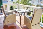Balkon mit Gartenmöbeln - Dünenschloss 3-05 - Top-Hundeurlaub