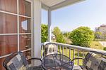 Überdachter Balkon mit Sitzgelegenheit - Apartmenthaus Atlantik 318 - Top-Hundeurlaub