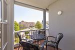 Überdachter Balkon mit Sitzgelegenheit - Apartmenthaus Atlantik 318 - Top-Hundeurlaub