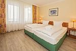 Schlafzimmer mit Doppelbett - Seehof 115 - Top-Hundeurlaub