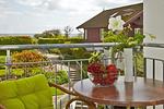 Balkon mit Gartenmöbeln - Seehof 124 - Top-Hundeurlaub