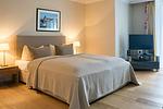 Schlafzimmer mit Doppelbett - Seehof 213 - Top-Hundeurlaub