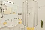 Badezimmer mit Dusche - Seehof 222 - Top-Hundeurlaub