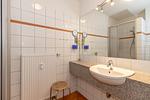 Badezimmer mit Dusche - Meeresblick 219 - Top-Hundeurlaub