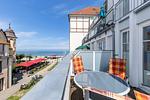 Balkon mit Gartenmöbeln - Meeresblick 219 - Top-Hundeurlaub