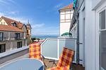 Balkon mit Gartenmöbeln - Meeresblick 219 - Top-Hundeurlaub