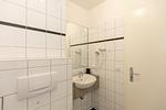 Badezimmer mit Waschtisch - Meeresblick 226 - Top-Hundeurlaub