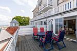 Balkon mit Zugang zum Wohn-Essbereich - Meeresblick 226 - Top-Hundeurlaub
