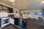 Küchenzeile mit Backofen im sinf51-1-S, Nordsee-Resort Friesland, Mellumweg 1 in Schillig - NordseeResort Friesland 51-1-S - Top-Hundeurlaub