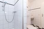 Badezimmer mit Dusche - Meeresblick 421 - Top-Hundeurlaub