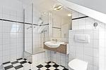 Badezimmer mit Dusche im kbmb507, Meerblick 507, Ostseeallee 45 in Kühlungsborn - Meeresblick 507 - Top-Hundeurlaub