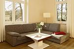 Wohn-Essbereich mit Couch - Villa Aegir 114 - Top-Hundeurlaub