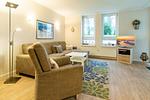 Wohn-Essbereich mit Couch - Strand-Park 305 - Top-Hundeurlaub