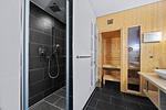 Badezimmer mit Dusche und Sauna - Resort Deichgraf 31-06 - Top-Hundeurlaub