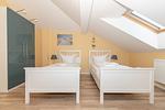 Schlafzimmer mit zwei Einzelbetten - Apartment-Residenz Ostseestrand 32 - Top-Hundeurlaub