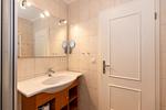 Badezimmer mit Dusche - Apartment-Residenz Ostseestrand 35 - Top-Hundeurlaub