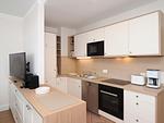Küchenzeile der Ferienwohnung Seehof201 auf Usedom mit Backofen - Seehof 201 - Top-Hundeurlaub