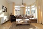 Wohn-Essbereich mit Couch - Dünenschloss 1-07 - Top-Hundeurlaub