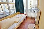 Schlafzimmer mit Einzelbett - Dünenschloss 1-16 - Top-Hundeurlaub