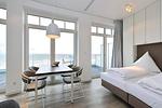 Wohn/ Essbereich mit Esstisch - Aparthotel Anna Düne 2-33 - Top-Hundeurlaub
