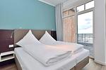 Schlafzimmer mit Doppelbett - Aparthotel Anna Düne 2-35 - Top-Hundeurlaub