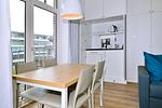 Wohn/ Essbereich mit Küchenzeile und Esstisch - Aparthotel Anna Düne 2-38 - Top-Hundeurlaub