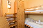 Schlafzimmer mit Etagenbett - Dünenschloss 1-33 - Top-Hundeurlaub