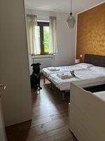 I112a Ferienwohnung "Teschien" direkt am Ledrosee mit eingezäunten kleinem Garten - herrliche Lage und herrliche Seesicht. - Top-Hundeurlaub