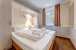 Schlafzimmer - Küstenhaus mit Sauna und Kamin ca.400 vom Ostseestrand - Top-Hundeurlaub